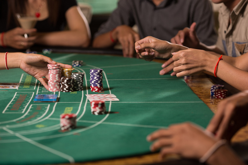 Place a Bet in Baccarat