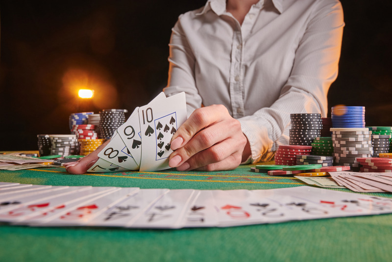 Playing in Live Dealer Casino