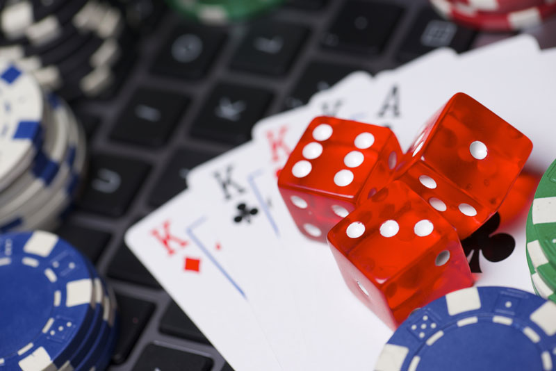 Online Blackjack Plays