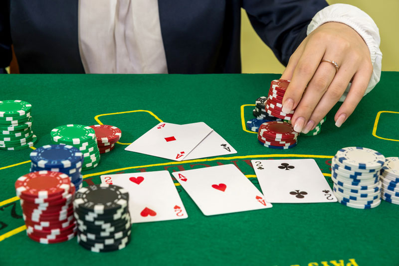 Game of Online Blackjack
