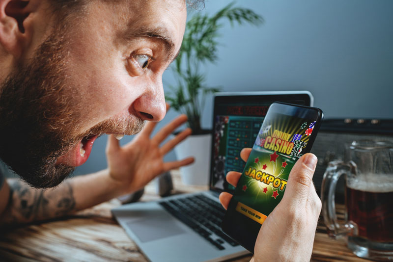 Make a Living With Online Gambling Games
