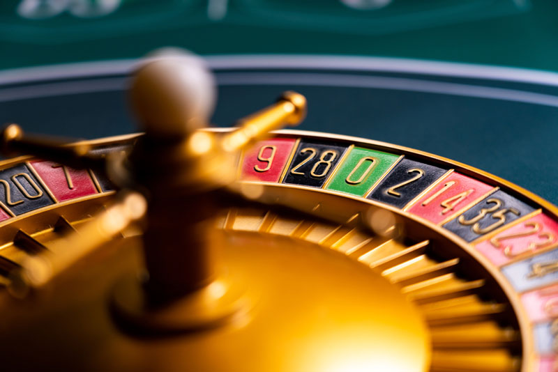 Roulette Streak-Swinging Strategy