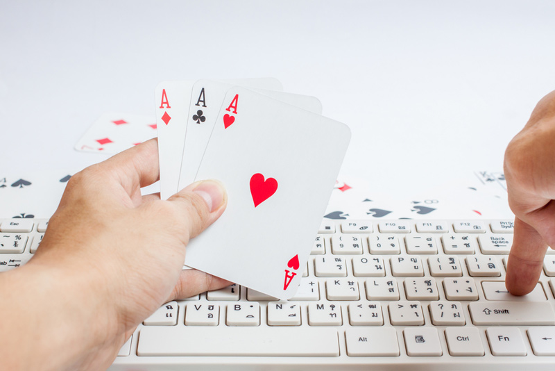 Play Baccarat Online For Free