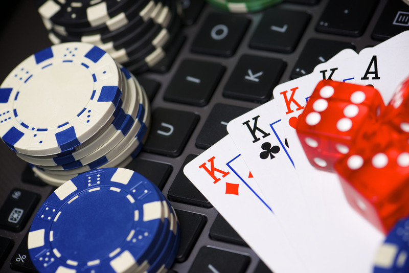 Is Playing Online Blackjack Convenient